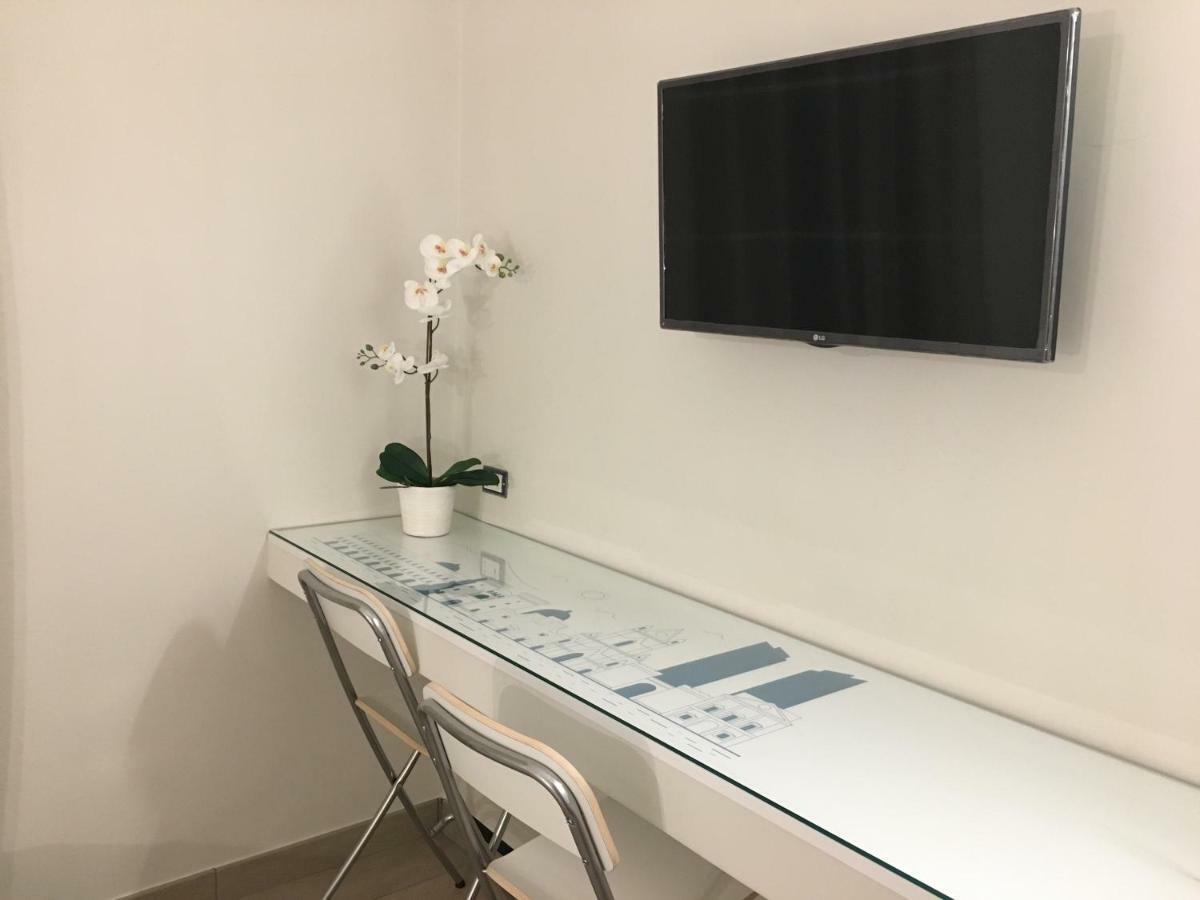 B&B Emme21 Νάπολη Εξωτερικό φωτογραφία